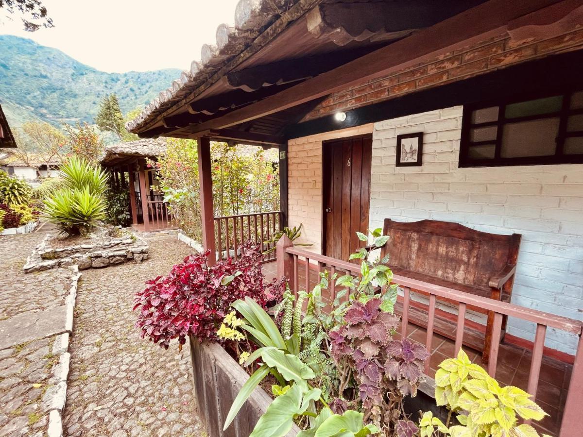 Hosteria El Trapiche Lodge & Spa Baños Esterno foto