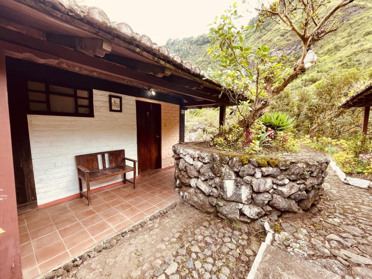 Hosteria El Trapiche Lodge & Spa Baños Esterno foto