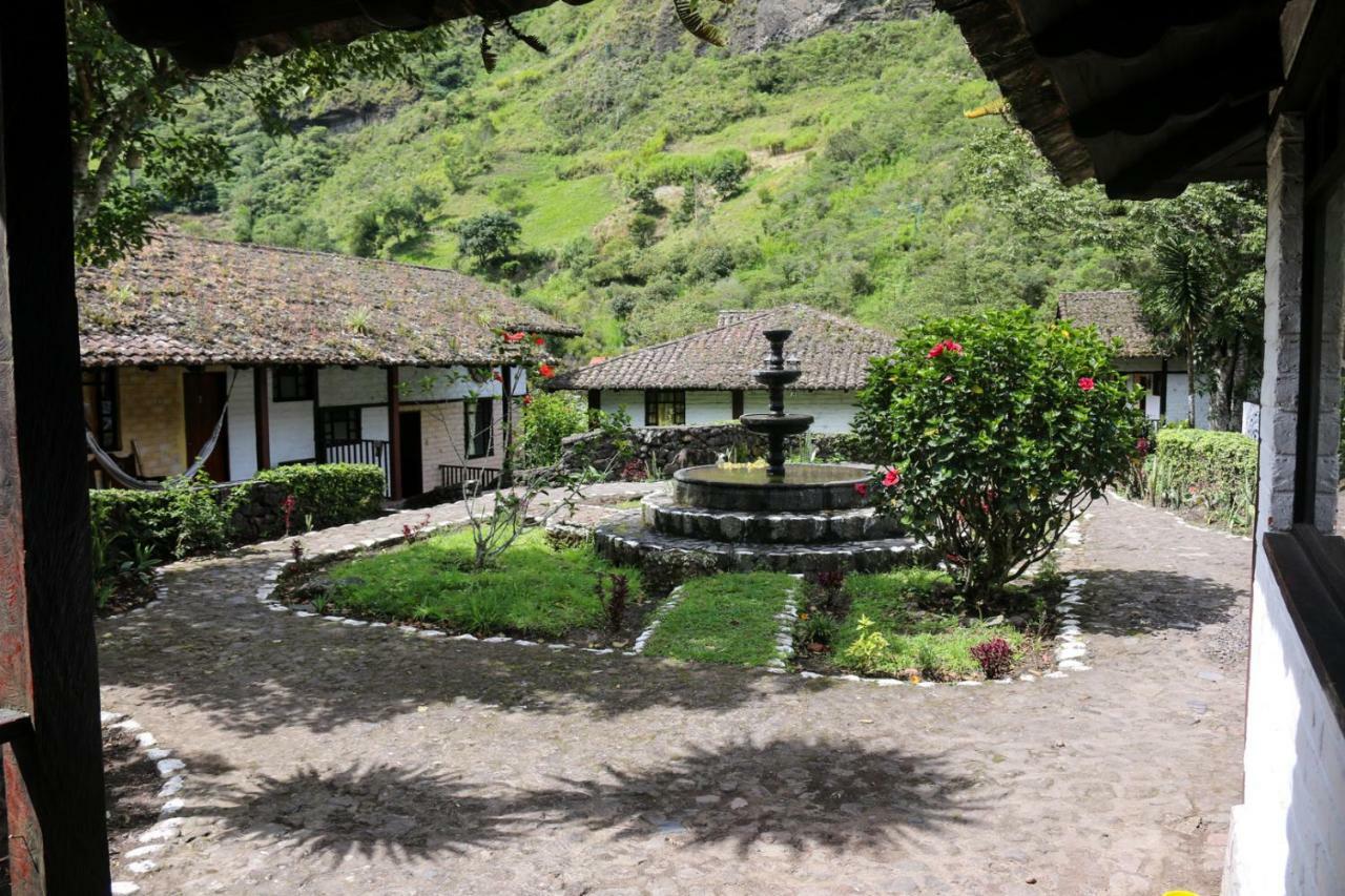 Hosteria El Trapiche Lodge & Spa Baños Esterno foto