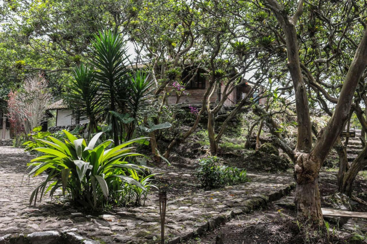 Hosteria El Trapiche Lodge & Spa Baños Esterno foto