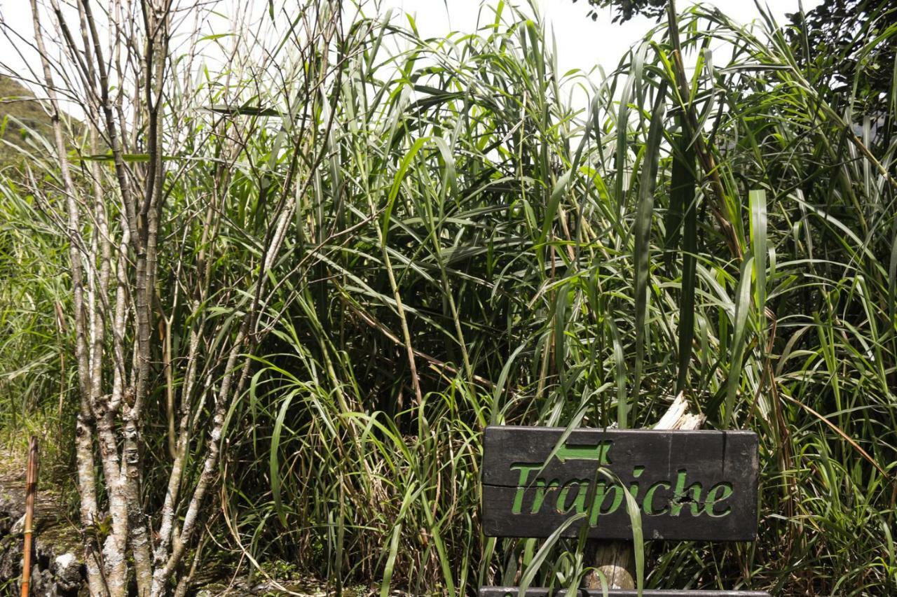 Hosteria El Trapiche Lodge & Spa Baños Esterno foto